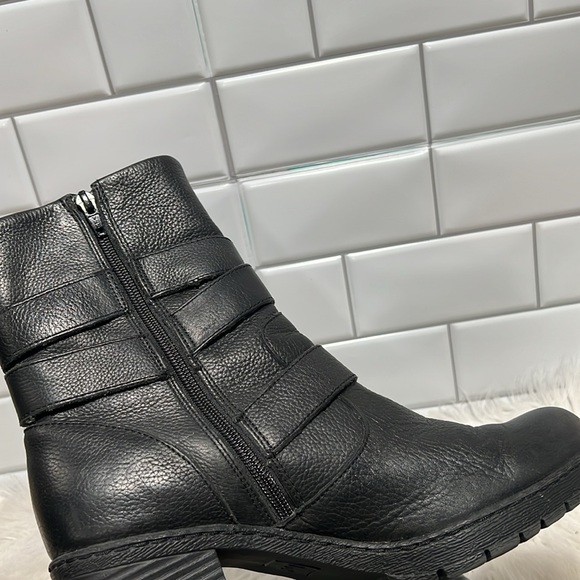 Born Pebbled Leather Mid Calf Heeled Moto Riding Boots Black chunky heel size 10 - Picture 7 of 10